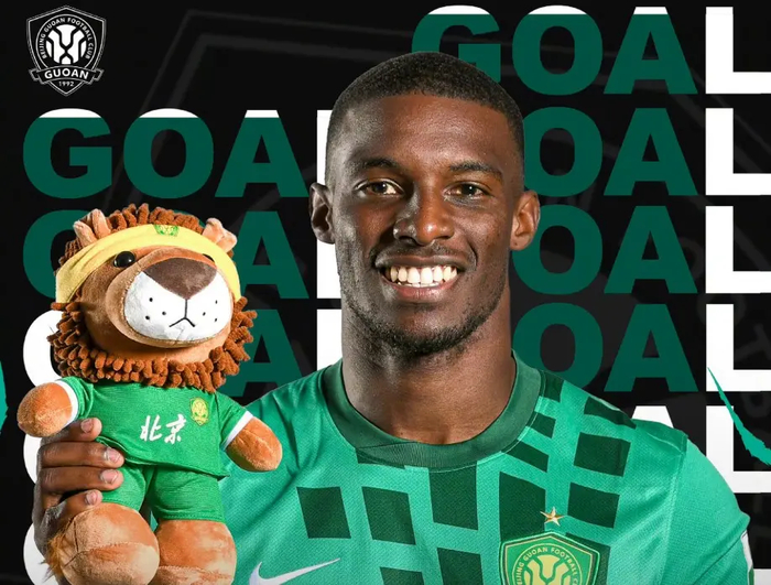 辽宁两连胜冲至积分榜第三，国安负分挣扎陷泥