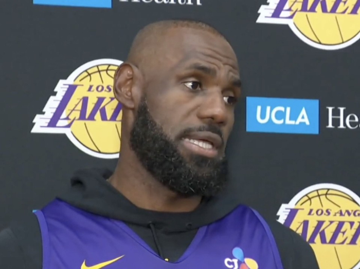 湖人备战火箭季后赛需多面应对杜兰特威胁