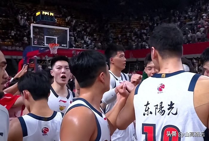广东男篮内线短板引交易风波，徐昕或成王少杰
